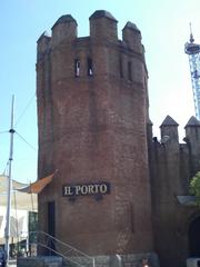 defensive tower in Isla Mágica theme park