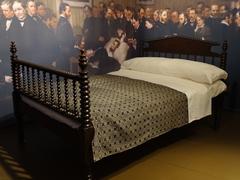 Abraham Lincoln's deathbed at the Chicago History Museum