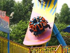 Half Pipe ride at Chimelong Paradise