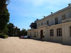 Château de Bagnolet in Cognac approached via the grand avenue