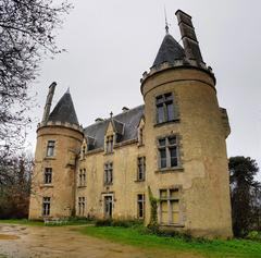 Exterior of Château de Fougeret