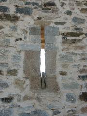 archère in a medieval tower in Hyères