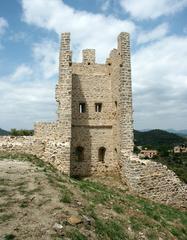 Tour de la première enceinte médiévale de la ville d'Hyères