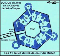 floor plan of the eleven rooms on the ground floor of the Maritime History Museum in the 17th-century dungeon of the Citadel of Saint-Tropez