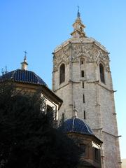 Catedral de València with domes and the Miguelete bell tower