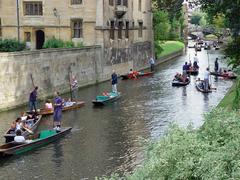 busy day on the river Cam with Mathematicians' Bridge in view