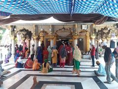 Nizamuddin Auliya's Dargah interior