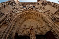 Église Saint-Pierre in Avignon with late Gothic Flamboyant Façade and monumental walnut doors