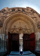 Église Saint-Pierre in Avignon with Gothic Flamboyant façade and walnut doors