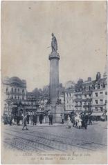 Commemorative Column of the Siege of Lille, called La Déesse, in Lille's Grand'Place with tram stop