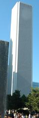 Aon Center in Chicago with reflection in a water fountain