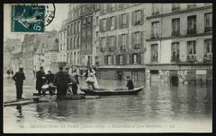 Ravitaillement at Quai Montebello in Asnières-sur-Seine