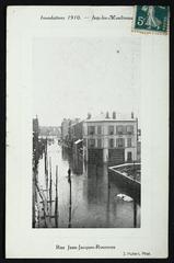 Vintage postcard of Rue Jean-Jacques Rousseau in Issy-les-Moulineaux