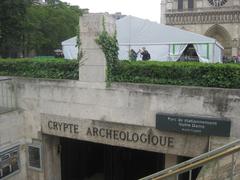 Crypte Archeologique entrance in front of Notre Dame