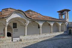 Cathédrale De La Dormition De Berat