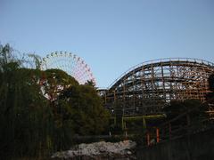 Hirakata Park entrance