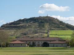 Casa de la Dehesa in the Olarizu Fields