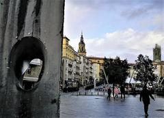 La Miranda sculpture by Agustín Ibarrola in Plaza General Loma, Vitoria-Gasteiz