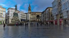 Plaza de la Virgen Blanca and Battle of Vitoria monument