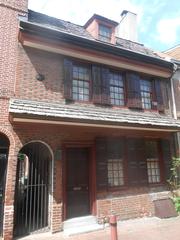 Street view of historic 119 Elfreth's Alley in Philadelphia