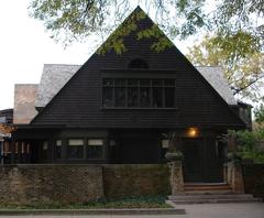 West side of Frank Lloyd Wright Home and Studio