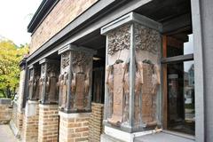 Frank Lloyd Wright Home and Studio exterior