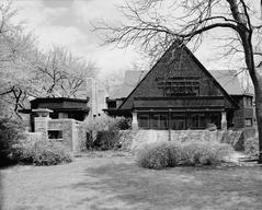 Entrance to the Frank Lloyd Wright Home and Studio