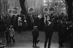 Kamppi Vanha kirkkopuisto human rights protest for Basques in foggy park