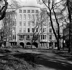 View from Old Church Park towards Hypoteekkiyhdistyksen building