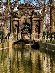 Fontaine Médicis in Paris