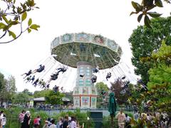 Carousel at Jardin d'Acclimatation