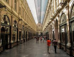 Galeries Royales Saint-Hubert interior