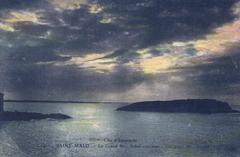 Saint-Malo colored postcard before 1914