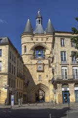 La Grosse Cloche in Bordeaux on Cours Victor Hugo