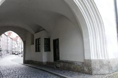 Passage to Alter Hof in Munich's old town