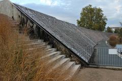 Water wall at Jardin des Deux Rives