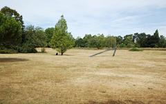 Lawn in the Jardin des Plantes de Lille