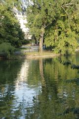 Jardin Public in Bordeaux with pathway and trees