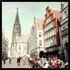 Historic city scene in Germany featuring Prinziopalmarkt