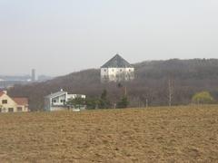 Letohrádek Hvězda from White Mountain