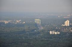 Hot air balloon ride over Cologne with a view of Gremberger Wäldchen and Rodenkirchener Autobahnbrücke