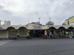 north gate of Bến Thành Market