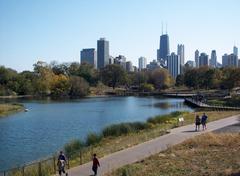 Lincoln Park South Pond and Lincoln Park Zoo Nature Boardwalk in Chicago