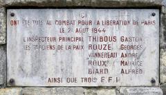 Plaque quai de Montebello in front of René-Viviani square in Paris, honoring several Paris Liberation fighters