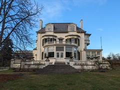 Spadina House on a sunny winter day