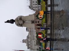 flower arrangements sent by neighbors to San Martín Square