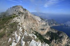 Western view from trail 392 between Monte Cocuzzo and Solaro