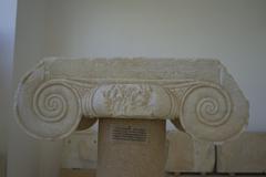 Ionic capital from the grave of Archilochus