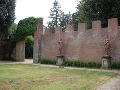 front view of Museo Nazionale di Villa Guinigi