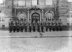 students of Aleksanteri Gymnasium in front of their school